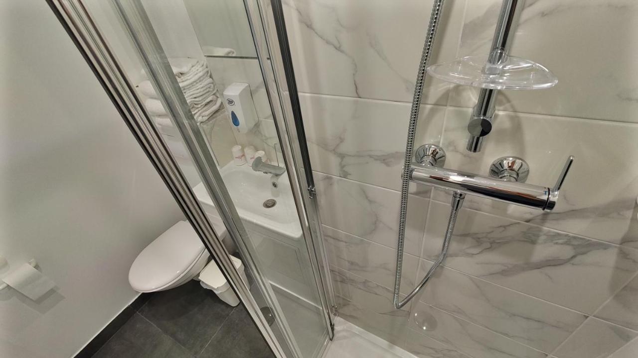 Charnay-lès-Mâcon Fasthotel Well Inn Macon Sud - Un Hotel Fh Confort מראה חיצוני תמונה